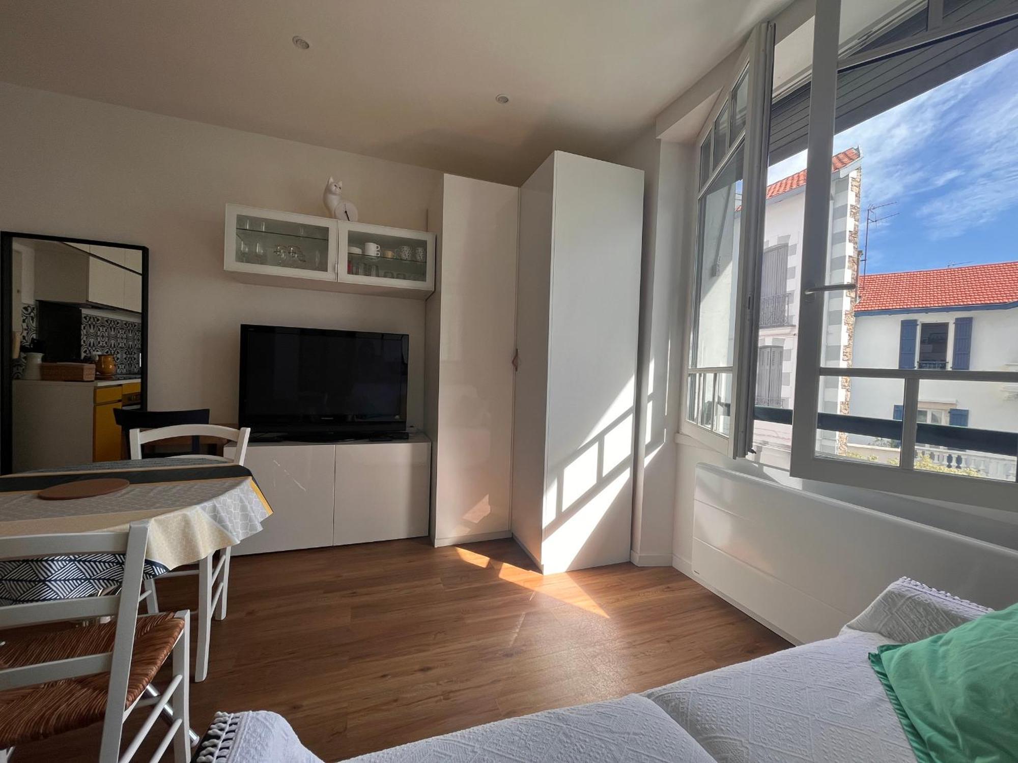 Appartement Lumineux 1 Chambre Au Coeur De Saint-Jean-De-Luz, Proche Plage Et Halles - Fr-1-239-890 Buitenkant foto